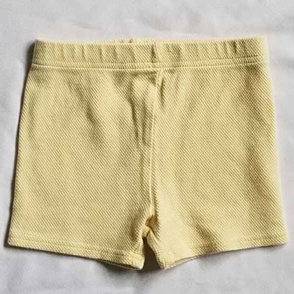 🌟4/$10🌟 Yellow Sleeveless Dress & Shorts Set - Picture 5 of 7